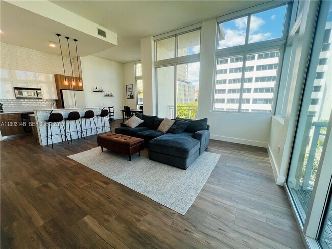 Building Photo - 9055 SW 73rd Ct