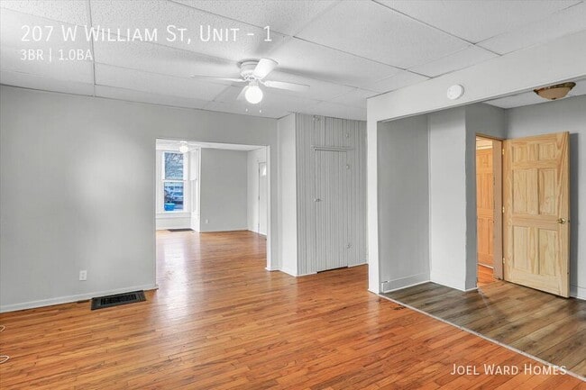 Building Photo - 207 W William St