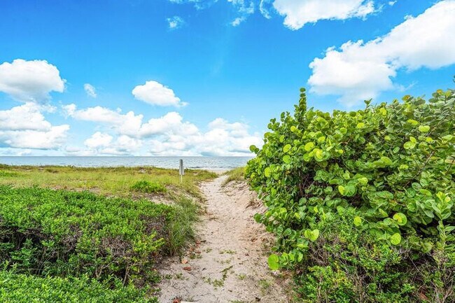 Building Photo - 550 Ave