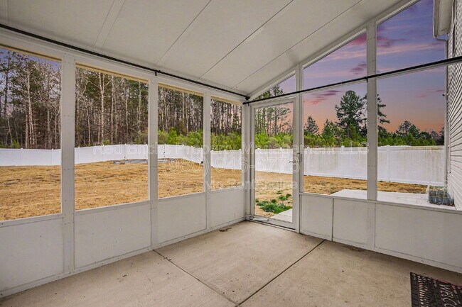 Building Photo - 5803 Camp Ct