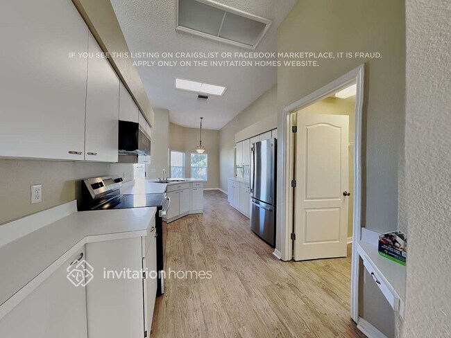 Building Photo - 1009 Aviles Ct