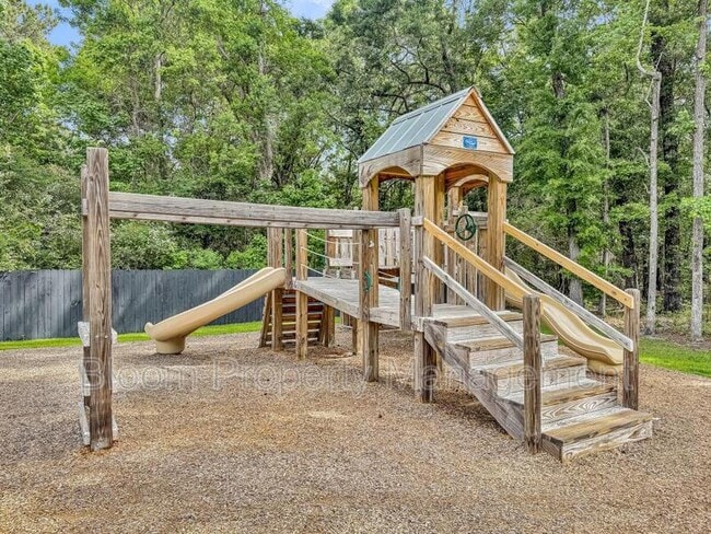 Building Photo - 151 Morning Vw Wy