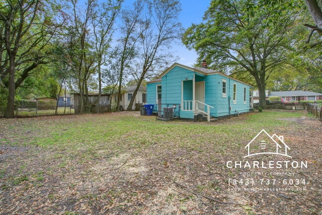 Building Photo - 2607 Madden Dr