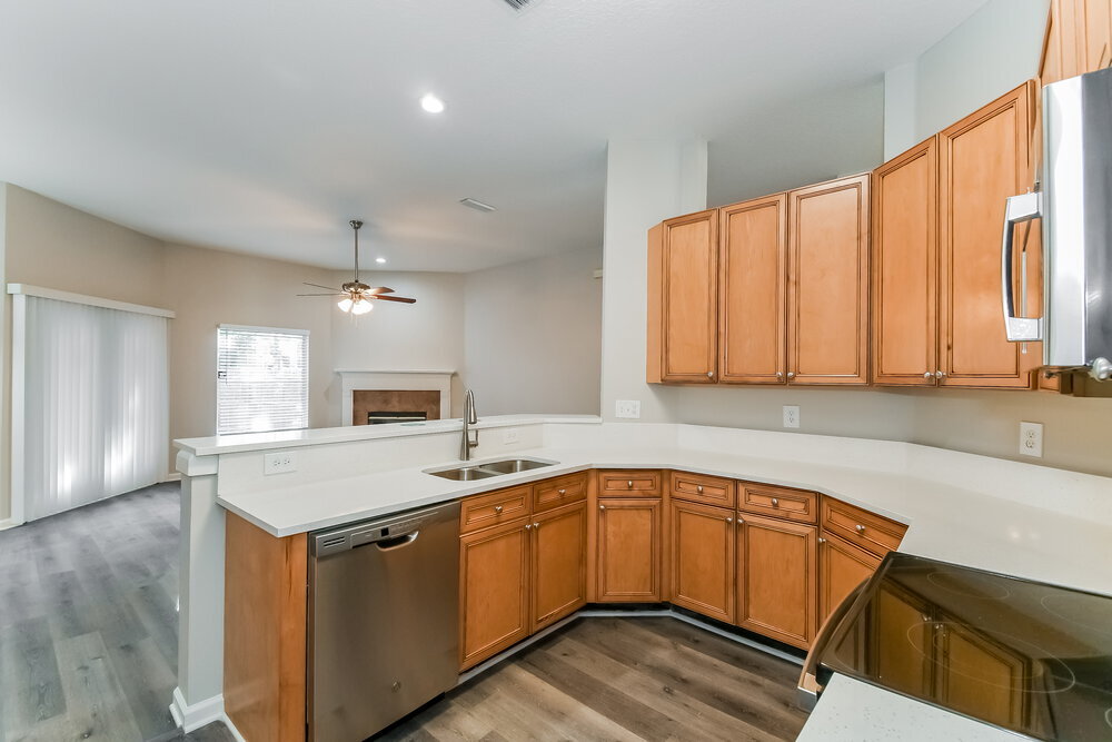 Building Photo - 9202 Redtail Dr