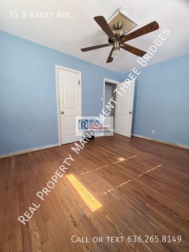 Building Photo - 35 S Barat Ave