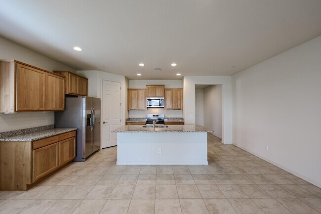 Building Photo - 31949 N 134th Dr