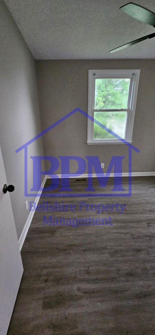 Building Photo - Spacious 4 Bed, 2 Bath Home in Nashville –...