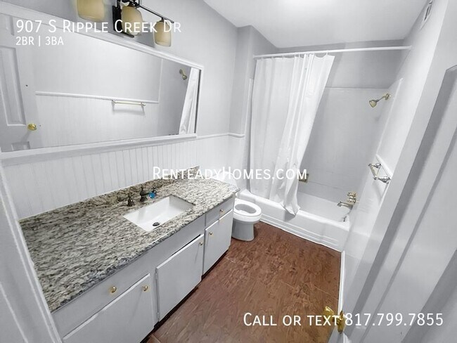 Building Photo - 907 S Ripple Creek Dr