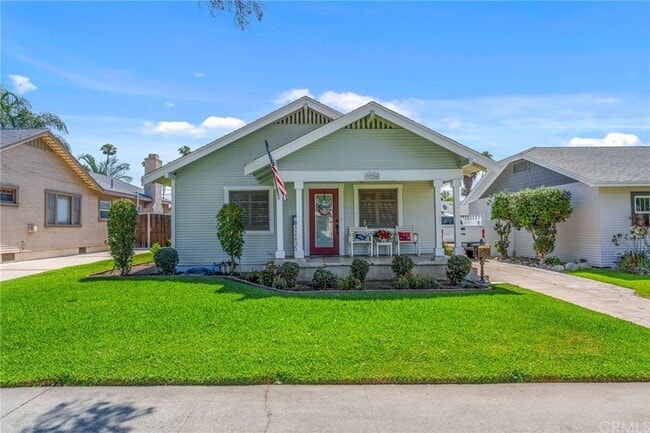 Building Photo - 926 N San Gabriel Ave