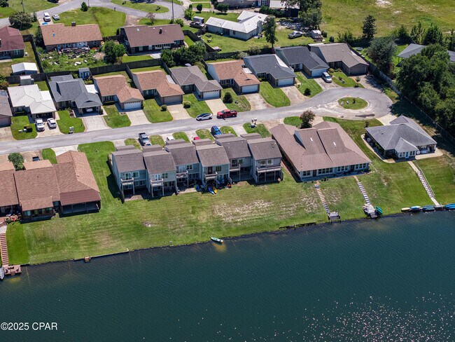 Building Photo - 115 Marin Dr