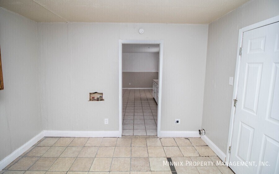 Building Photo - 4825 53rd St