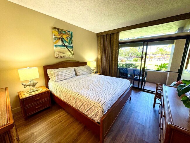 Building Photo - Resort Living- Large 2 bed 2 bath Condo at Kaanapali Royal