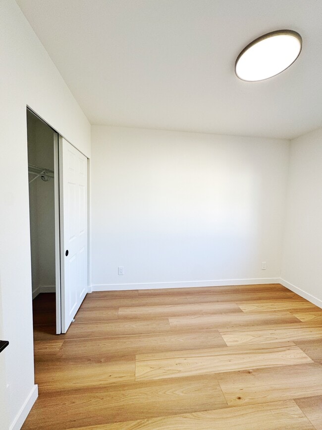 Building Photo - 2207 SW 328th St