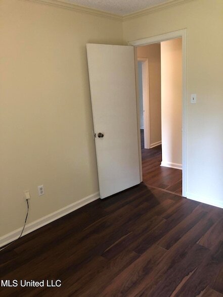 Building Photo - 8341 Old Forge Rd