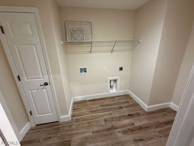 Building Photo - 1817 Tomaso Ave