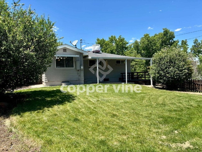 Building Photo - 6628 Eaton St