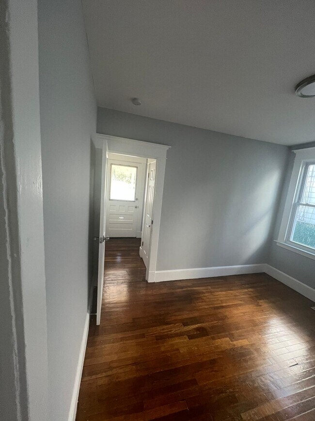 Building Photo - 1759 Dixwell Ave