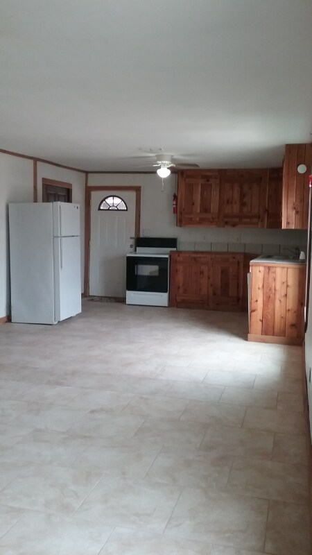 Building Photo - 15016 County Rd 1876