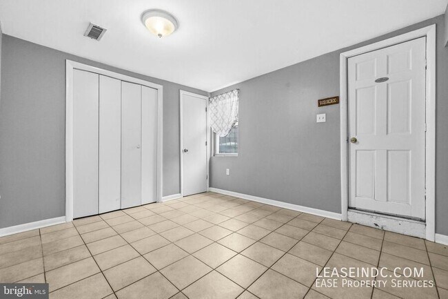 Building Photo - 1608 4th St NW