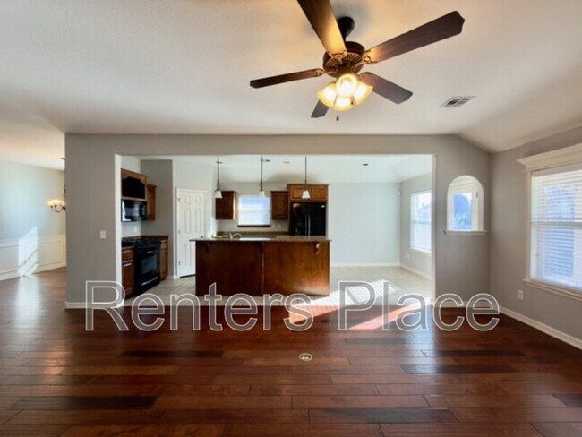 Building Photo - 2012 E 133rd Ct S