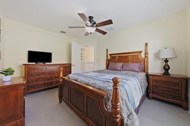 Building Photo - 8212 Calterra Dr