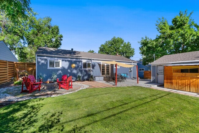 Building Photo - 3296 S Grape St