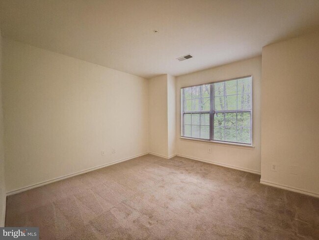 Building Photo - 18520 Boysenberry Dr