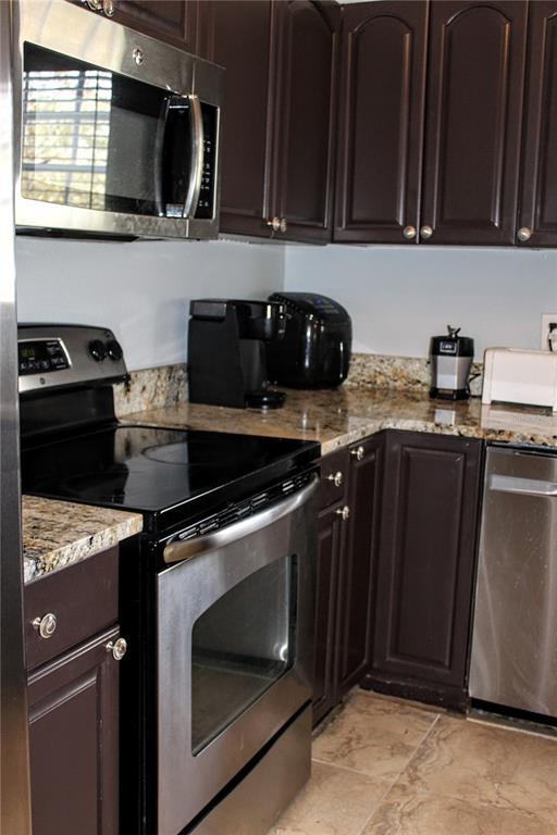 Building Photo - 11808 Skylake Pl