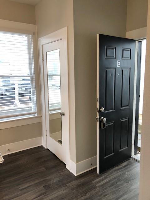 Building Photo - 1902 Nueces St