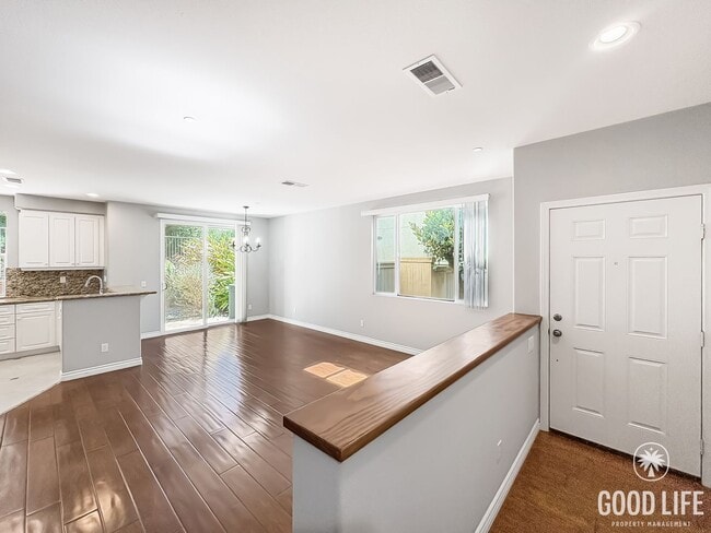 Building Photo - Available Now - Gated San Marcos 2BR/2.5BA...