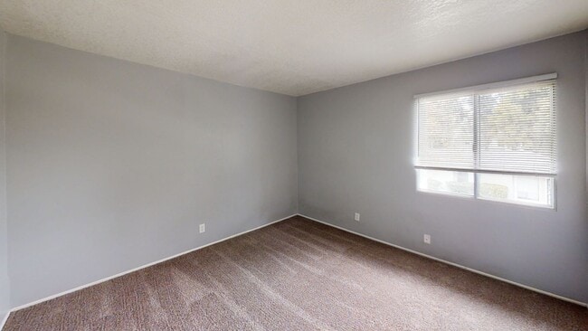 Building Photo - Half off first months Rent. Large 2 Bedroom Redlands Condo Unit Available Now!