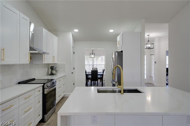 Building Photo - 2822 NW 7th Terrace