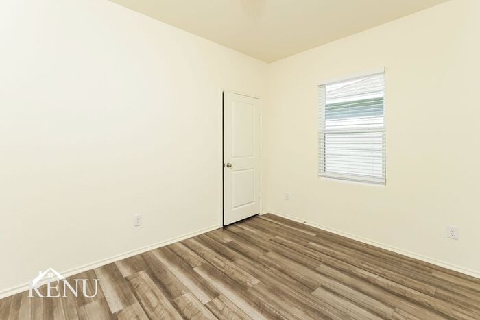 Building Photo - 5164 Firefly Hls