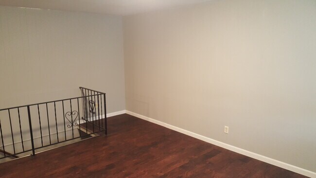 Building Photo - 13622 E 12th Ave