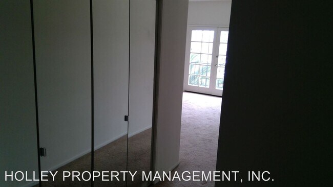 Building Photo - 3735 Keystone Ave