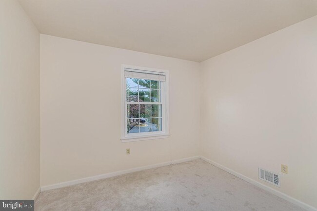 Building Photo - 2062 Pieris Ct