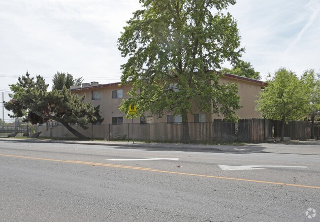 Building Photo - 1214-1232 Harvard Ave