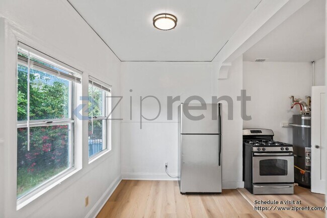 Building Photo - 2238 Seventh St
