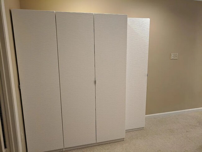 Building Photo - 152 English Run Cir