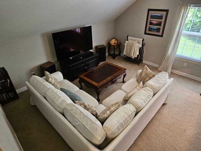 Building Photo - GRASSFIELD - Lauren's Cove