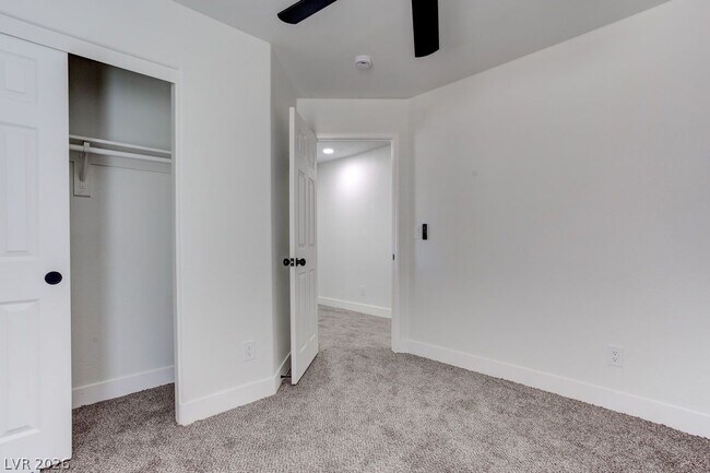 Building Photo - 8765 First Lady Ave