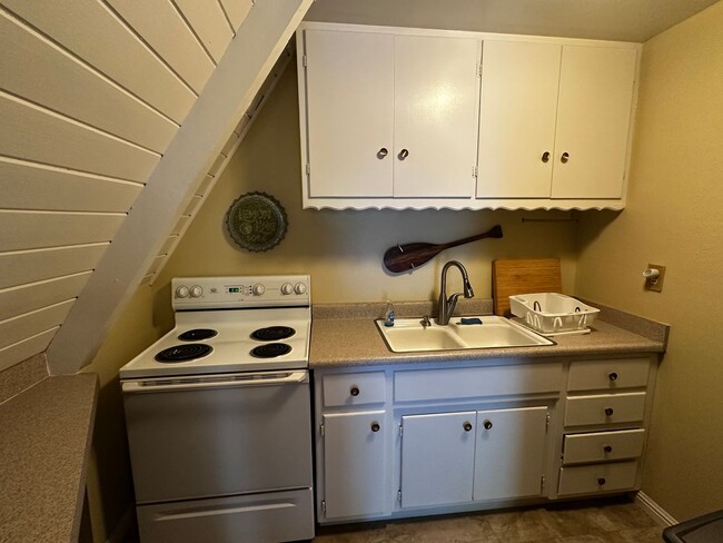 Building Photo - Cozy Home for Rent in Long Barn, CA