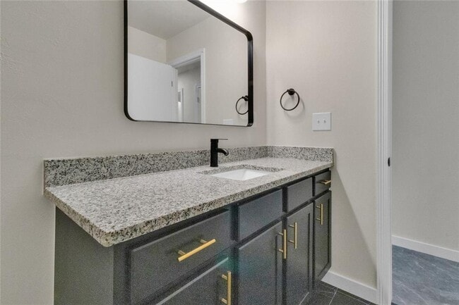 Building Photo - 12508 Abbotts Way