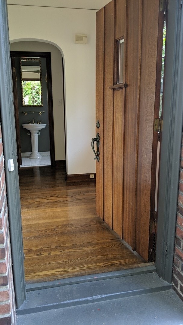 Building Photo - Stylish Tudor house with 3-bed, 2.5-bath, 1 office for rent in North Queen Ann