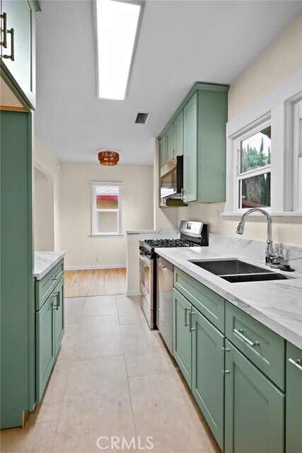 Building Photo - 11750 California St