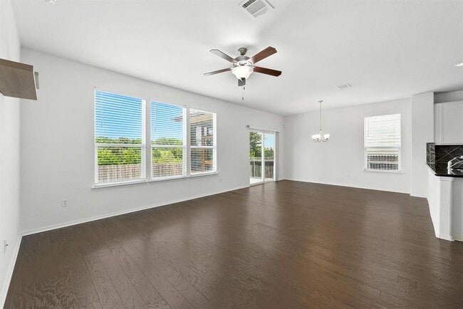 Building Photo - 173 Apricot Dr
