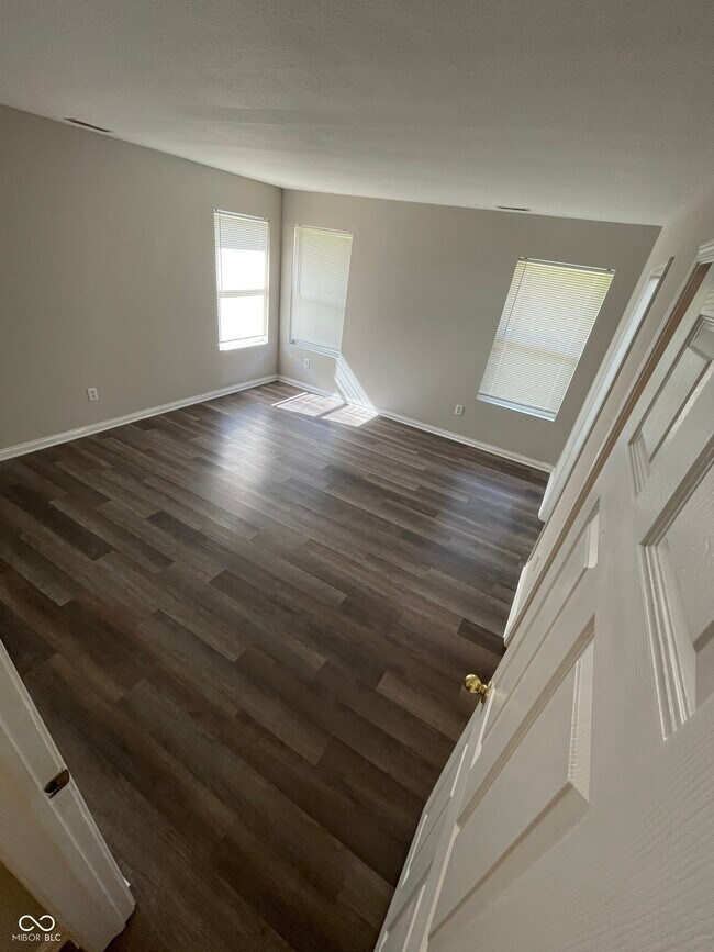 Building Photo - 3836 Hornickel Dr