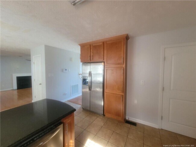 Building Photo - 3320 Benson Pl