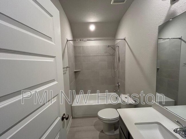 Building Photo - 1130 Muscadine Hollow Ln