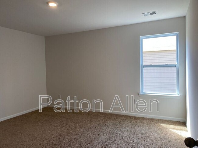 Building Photo - 45 Hamrick Dr